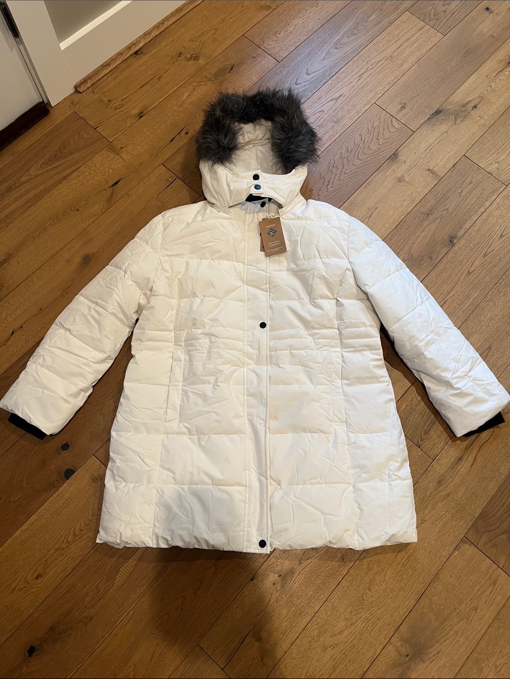 Women’s Off-White Long Puffer Coat removable hood Wantdo 2XL NWT waterproof